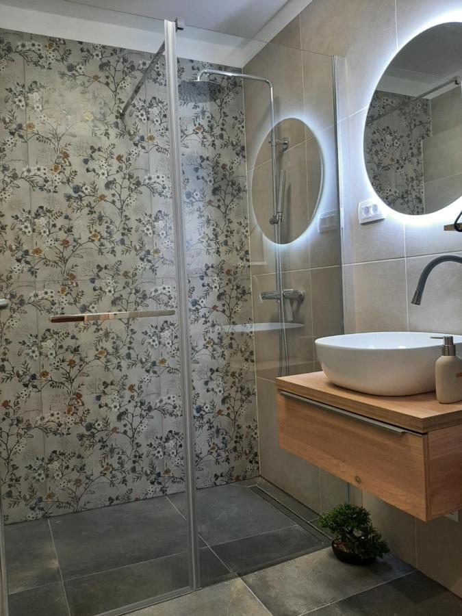 Qr Apartment For Family, Couples, And Friends Stay In Rijeka Exteriér fotografie