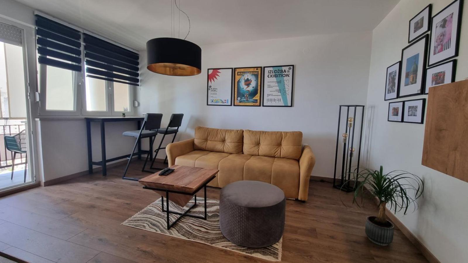 Qr Apartment For Family, Couples, And Friends Stay In Rijeka Exteriér fotografie